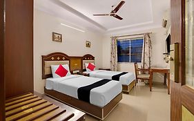 Capital O Elegant Amethyst Business Hotel Near Ragigudda Sri Prasanna Anjaneyaswamy Temple